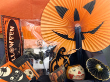 Load image into Gallery viewer, 1 Boo Box with Vintage Style Halloween Goodies incl. Johanna Parker Bethany Lowe
