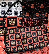 Load image into Gallery viewer, Johanna Parker Cat &amp; Owl Clutch Bag
